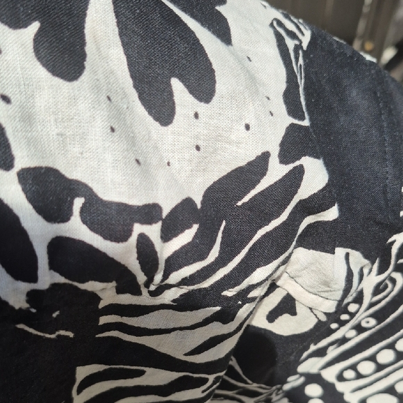 Christian Siriano Black White Boxy  Button Down Top 2x Linen Blend 3/4 Sleeve - Picture 13 of 13